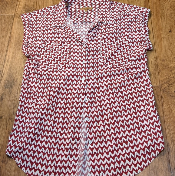 Zach's Girlfriend Button Down Shirt - Picture 3 of 4